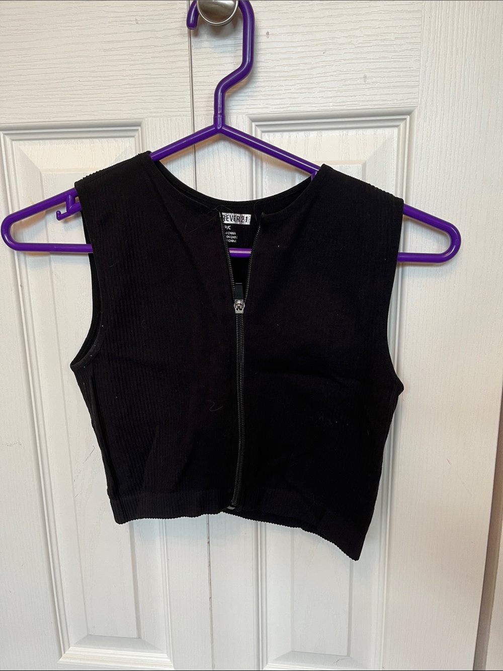 Forever 21 Black Ribbed Zip Crop Top
